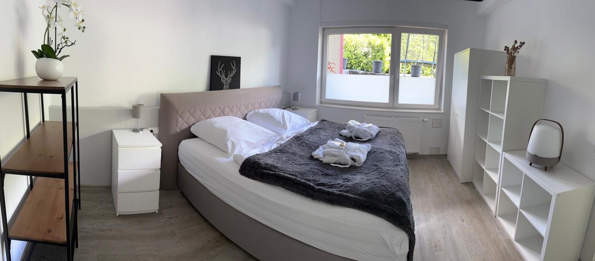 Ferienwohnung Schlossblick - 4 Sterne Sauna Pool Whirlpool Exklusiv Браунфельс Экстерьер фото